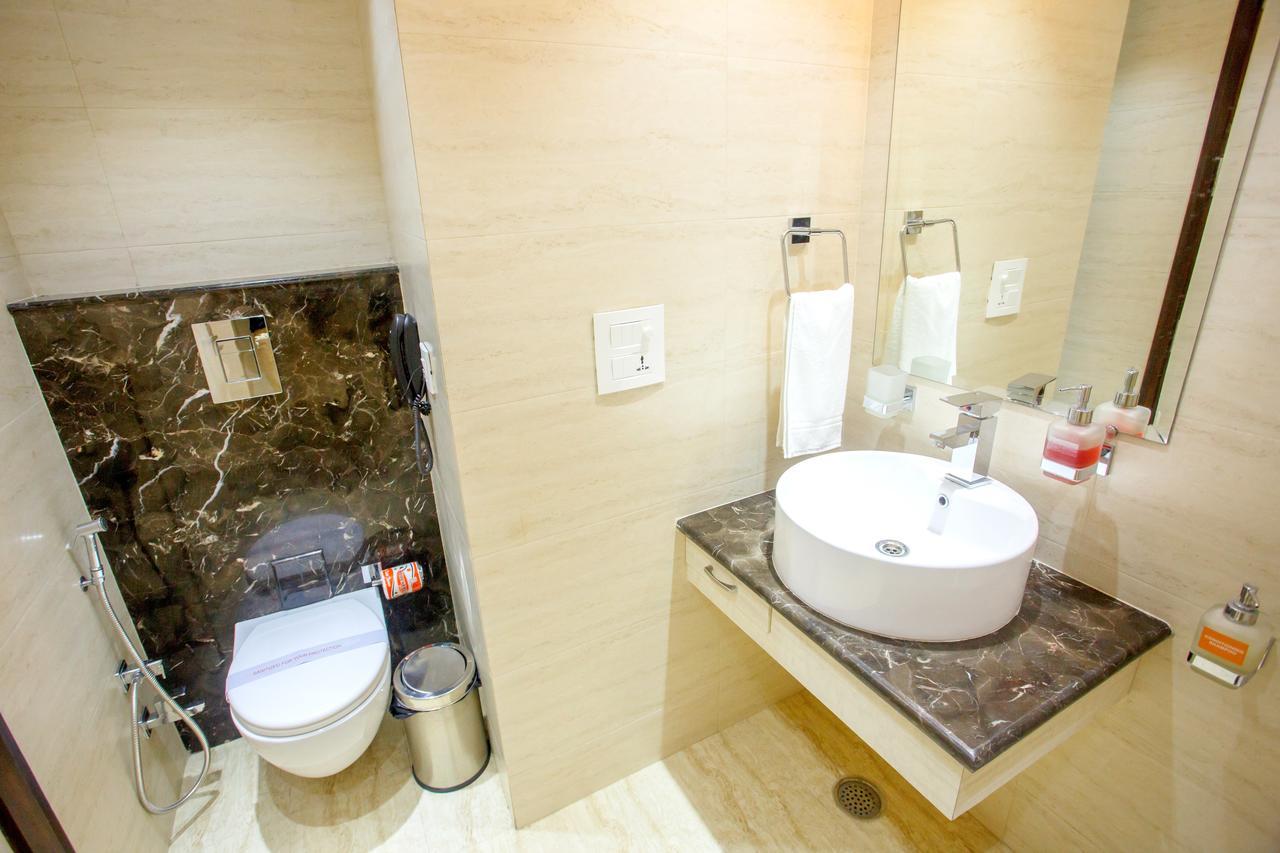 Hotel Tara Palace Redfort Нью-Дели Экстерьер фото